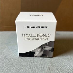 Moringa Ceramide Hyaluronic Hydrating cream